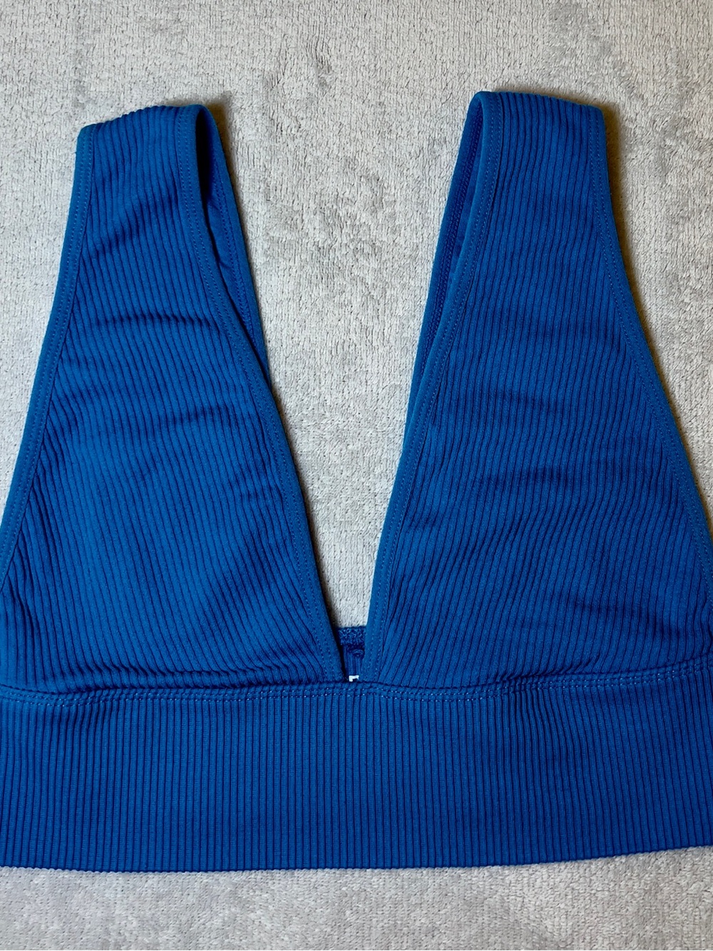 Garage Ribbed V-Neck Crop Tank Royal Blue Size P/S - Picture 3 of 6